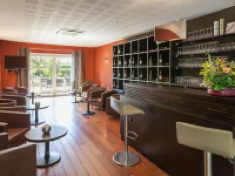Hotel Alienor Hotels in Langon