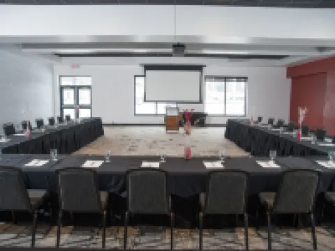 Pier B Resort Hotels in Duluth