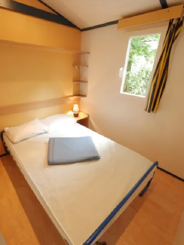 泰恩迪奧爾 - ULVF 假日酒店