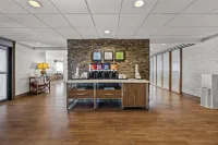 Hampton Inn Toledo-South/Maumee - parking