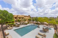 Best Western Gold Canyon Inn  Suites - Pools