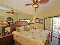 Magical Views, 50ft to Waterfalls, Few Steps to Pool -Pets ok,Wifi,Permit 062281