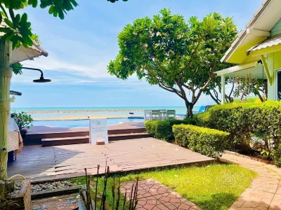 Blue Sky Resort Hotel di Phetchaburi