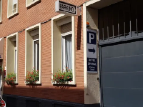 Au Spatial Hotéis em Amiens