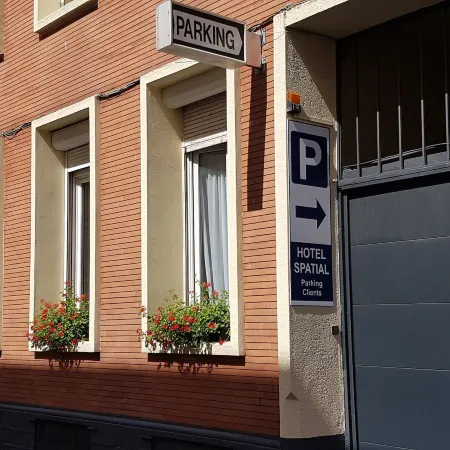 Au Spatial