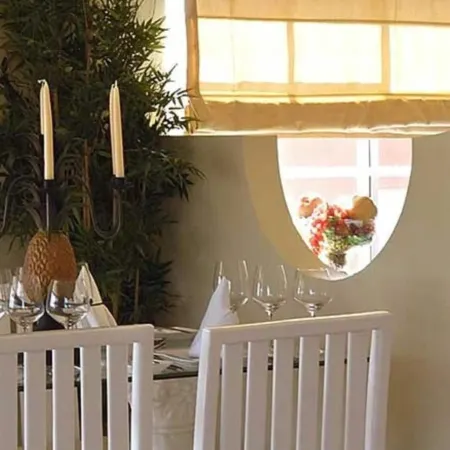 Lifestyle Crown Residence Suites