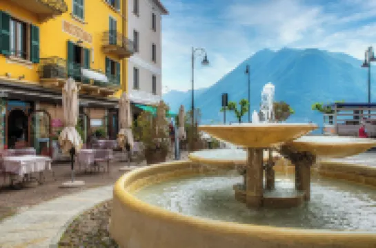 Vicolo Dei Pescatori - by Myhomeincomo