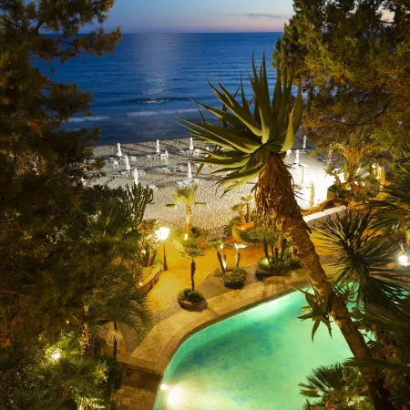 Aeneas' Landing Resort