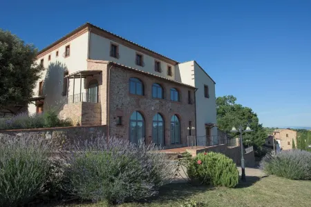 Nuovo Etruria Resort