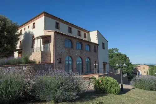 Nuovo Etruria Resort