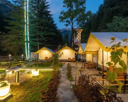 The Hosteller Kasol, Riverside Hotels in Kullu District