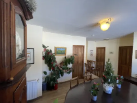 嘉塞裏·勒埃雷勒酒店