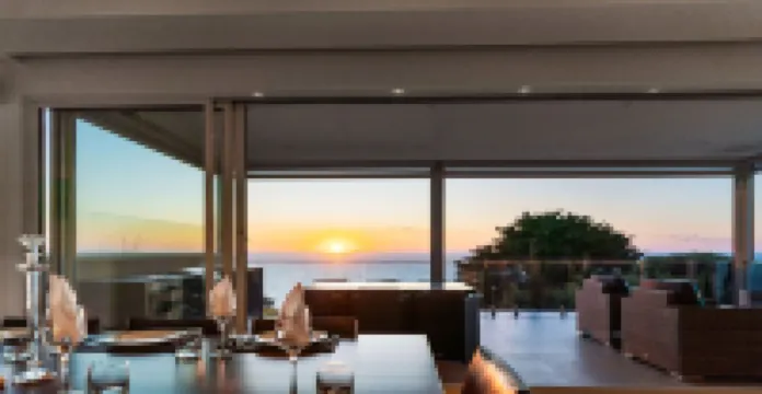 Hillside Luxe with Spa   Bay Views - Jacuzzi