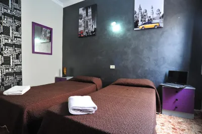 Alcaravaneras Hostel