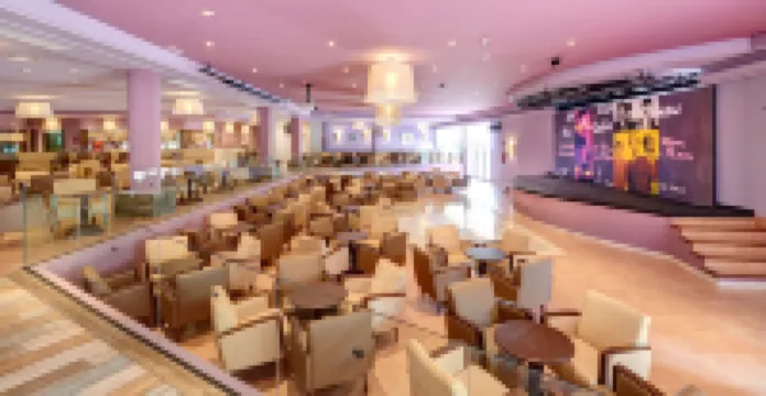 Protur Badí­a Park Aparthotel