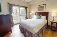 Snowbridge Hotels in Grey County