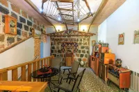 Alpina Hotel Yerevan Hotels in Балаовіт