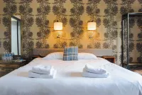 Traquair Arms Hotel Hotels in Peebles
