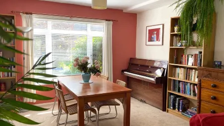 2Bd Garden Hideaway in Lewes Отели в г. Льюс