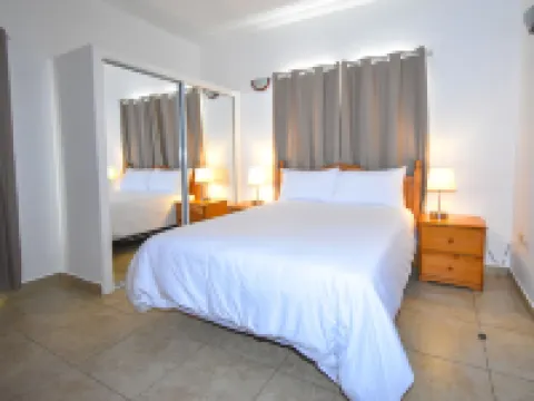 Lord Nelson Hotel & Residences Hotels in Osbourn