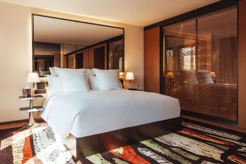 SAX Paris, LXR Hotels & Resorts