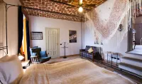 Cascina Desderi Hotels near Chiesa Confraternita della Santissima Trinita e Sant'Evasio