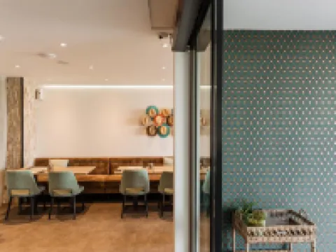 赫利俄斯酒店 布蘭肯貝爾赫酒店