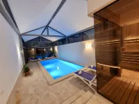 Laguna Beach Club Bazaleti Lake - Pools