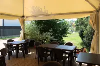 Villa Giglio Hotels in Сомма-Ломбардо