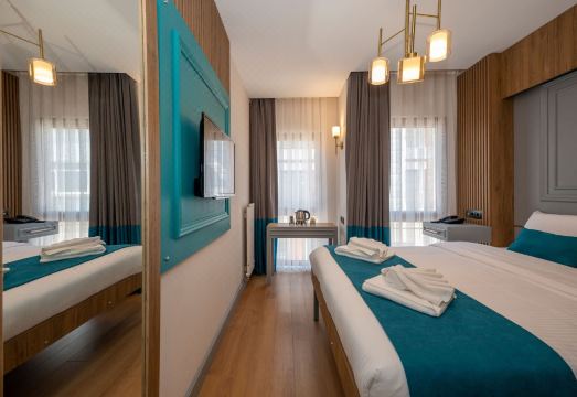 2. 린다 호텔 - ..