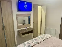 Sea Breeze Villa Near to Newquay Sleeping 6 Guests Hotels in 