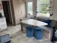Cedar Lake Apartment Retreat Hotels in East Lindsey