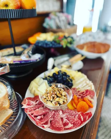 Flora House Denver Отели рядом с достопримечательностью «Ботанические сады Денвера»