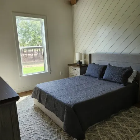 Hillside Hideaway