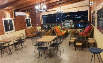 Seedi Yousef Hostel & Cafe
