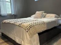 Big Chip Outdoors - 4 bedroom house with WiFi & AC in Heart of Chippewa Flowage Hotels in Hunter