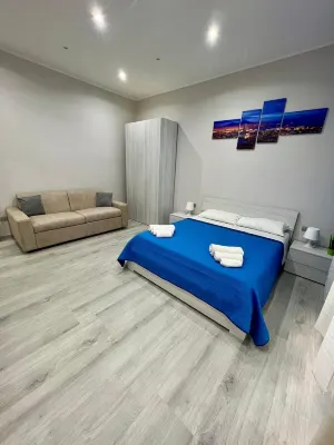 Punto House Hotel in zona Università degli Studi di Napoli Federico II - "Scuola Politecnica e delle Scienze di Base"