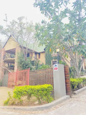 Full Moon Guest House - 3-Star