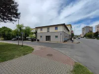 Hotel Béke Sziget Komló Hotels in Komlo