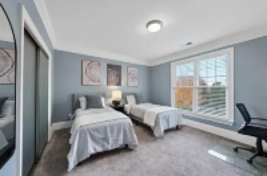 Beautifully Updated Penthouse Condo in West Cary