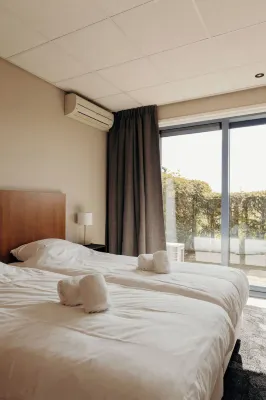 Business Class Studio by Belvilla Hotels near Lighthouse Texel