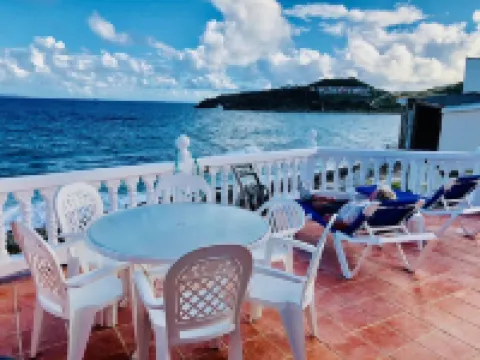 Oceanfront 2 Bedroom Villa in Guana Bay Sint Maarten; Ocnfrt Deck
