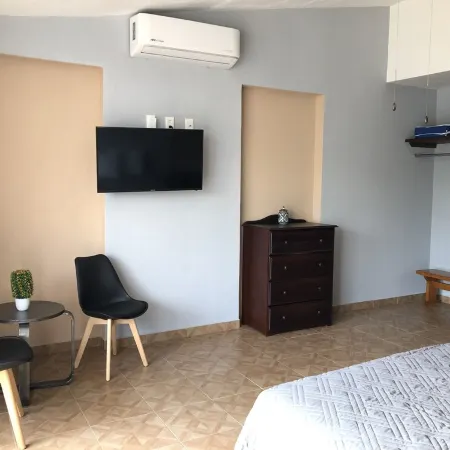 Studio near Malecón and beach//Weekly and monthly discounts available!