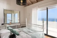 Sea front luxury villa with sea and mountain views