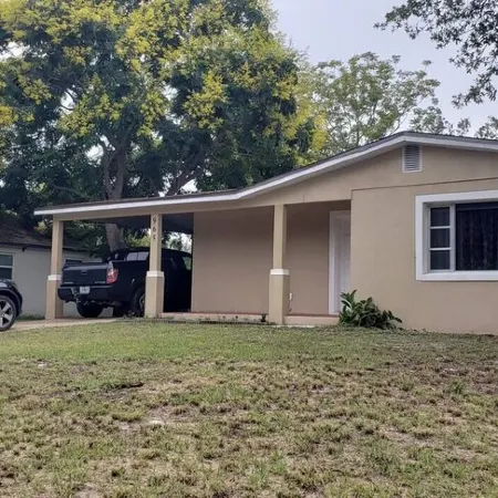 Emerald Family house. 2 minutes Downtown Mt Dora