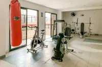 3 bedroom apartment, 100m from the beach with pool and barbecue