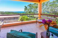 Fantastic Condo with Ocean Views and Pool in Sunset Villas