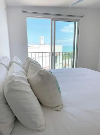 Spacious ocean view 3 bedroom apartment