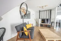 Charming Duplex downtown