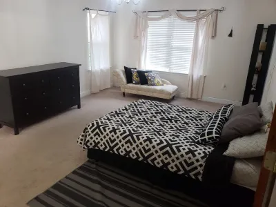 Cozy Home in Private Beach Community Close to City